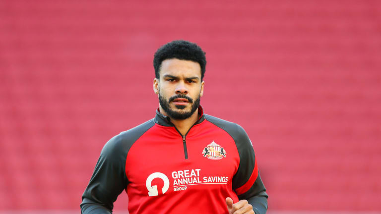 Fit-again defender leaves Sunderland in search of a new club